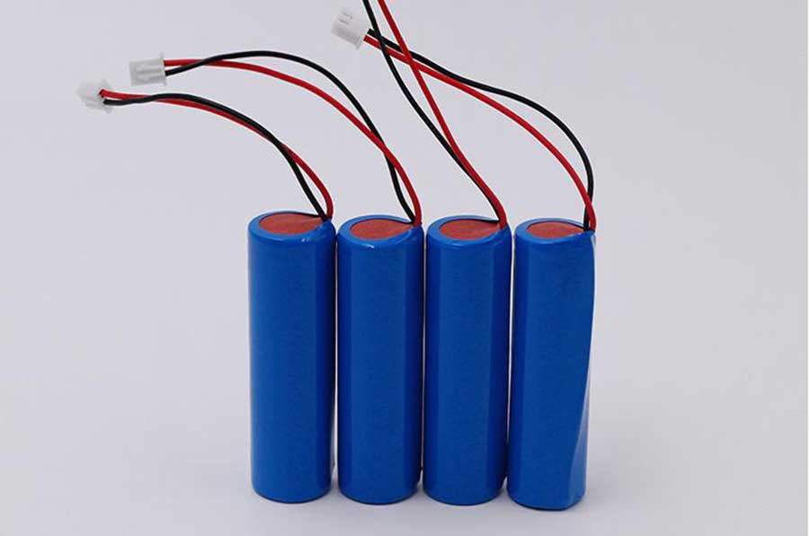 What is the difference between a lithium battery and a lead-acid battery?